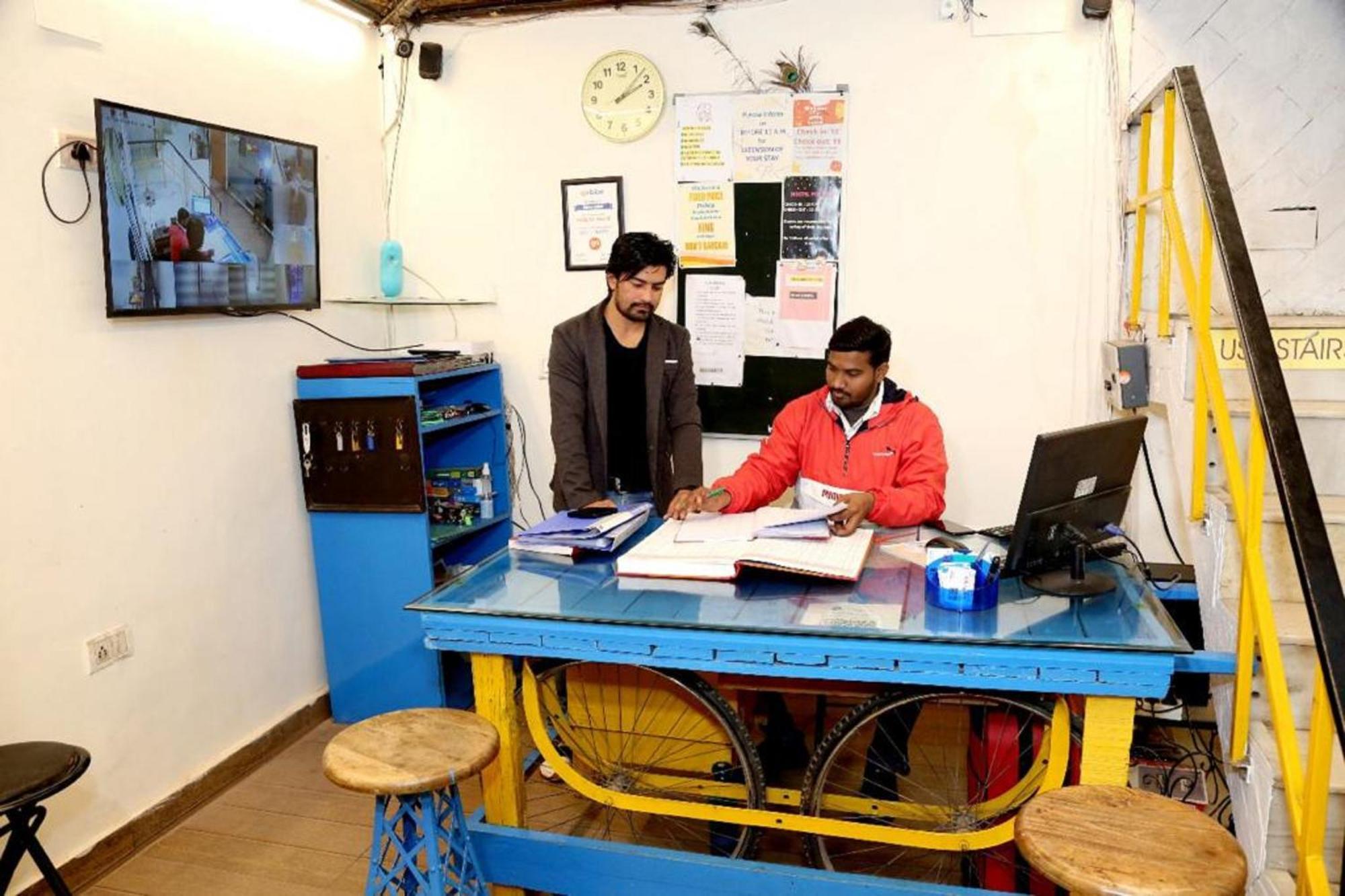 Bunk Hostel Delhi Best Backpacking Accommodation 新德里 外观 照片